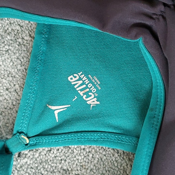 OLD NAVY ACTIVE Brand Work Out Top - Picture 9 of 14